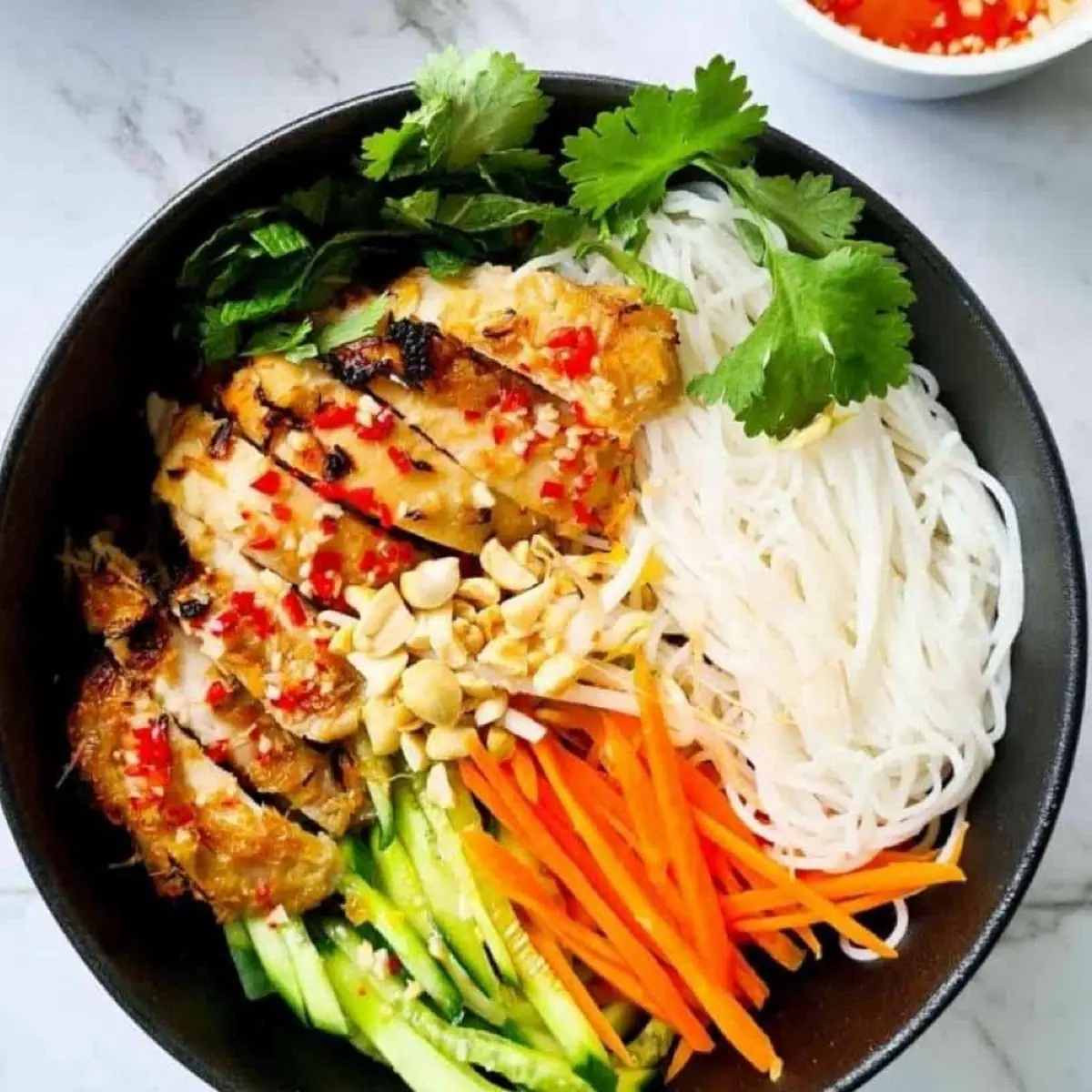 Grilled Chicken Vermicelli