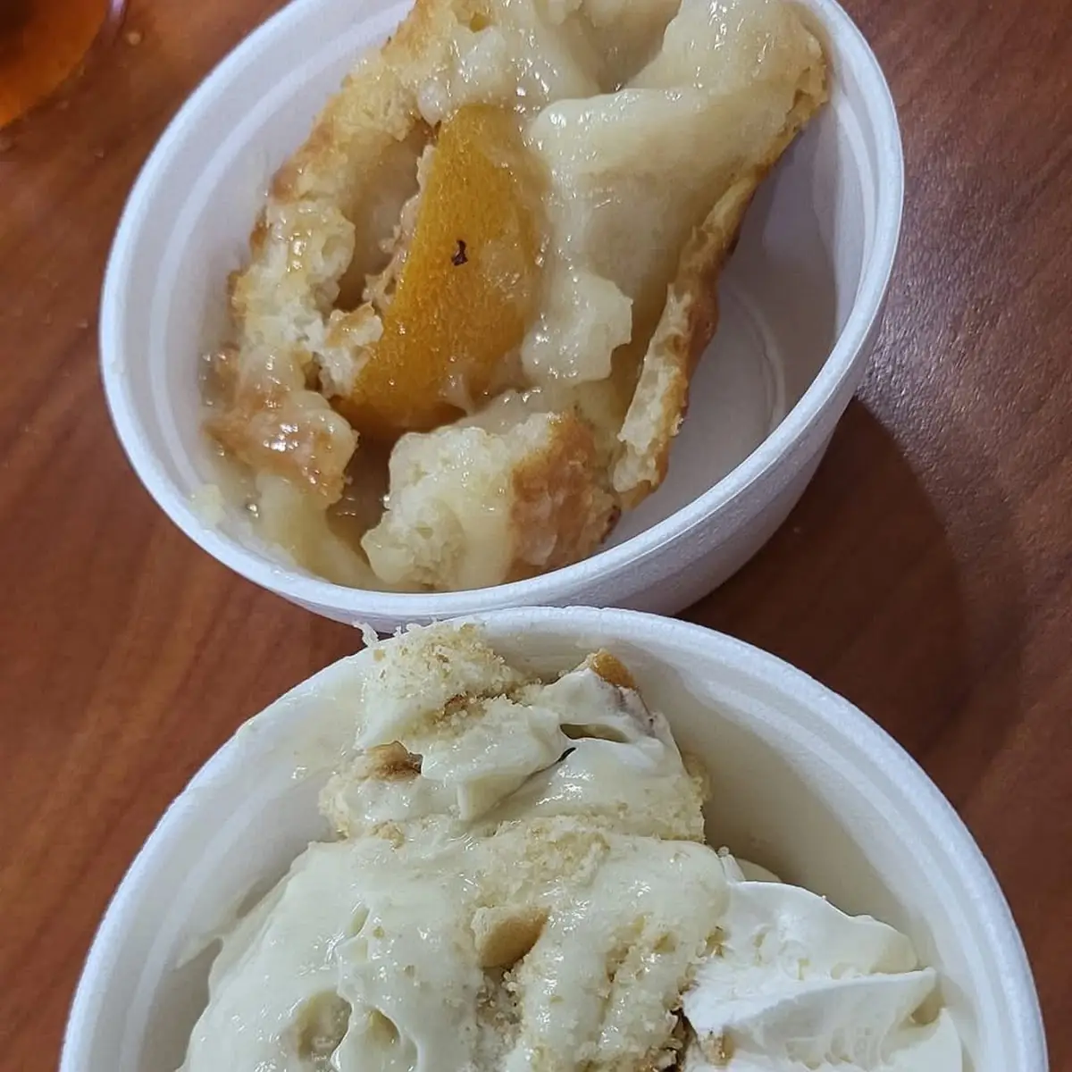 Banana Pudding & Peach Cobbler