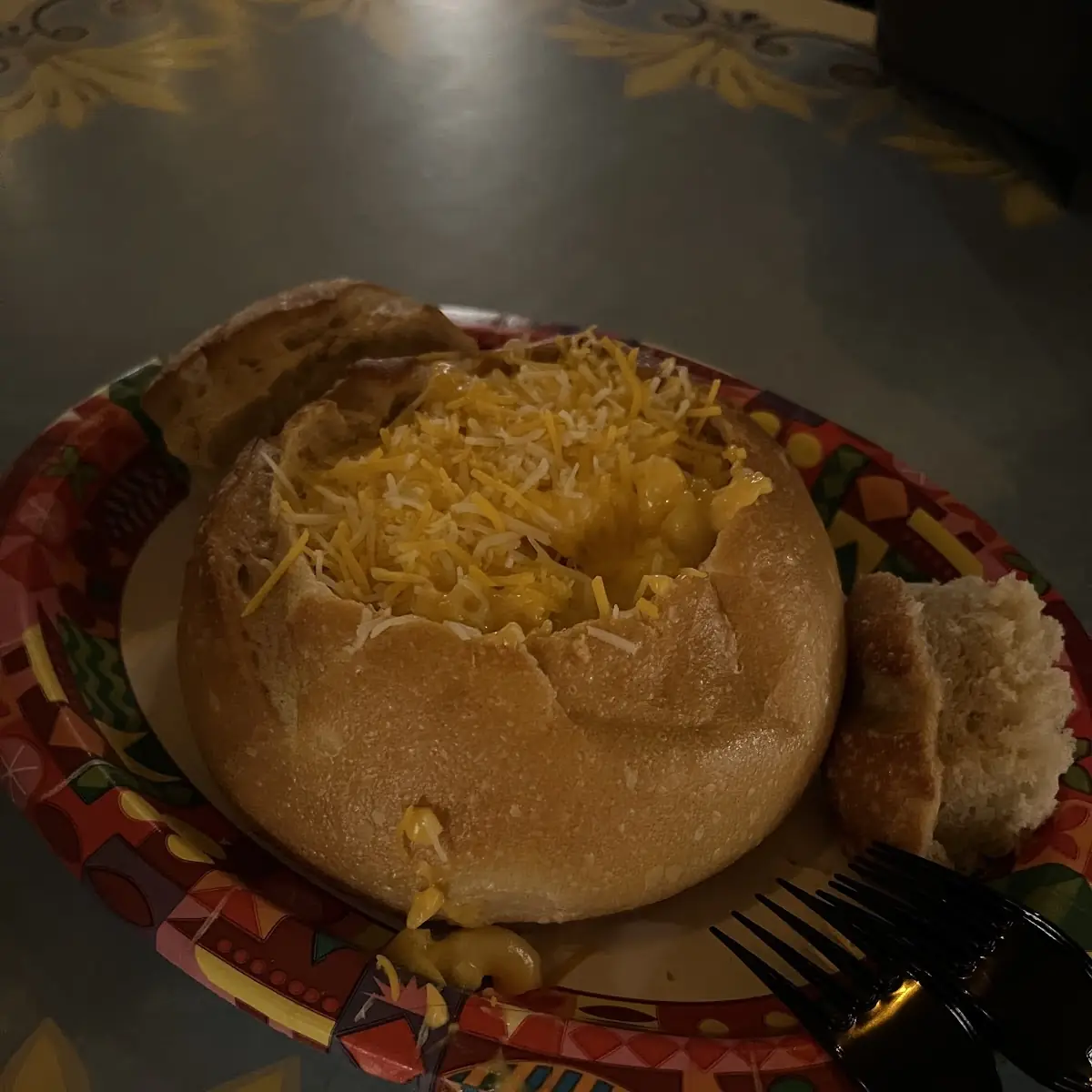 Mac and Cheese Bread Bowl