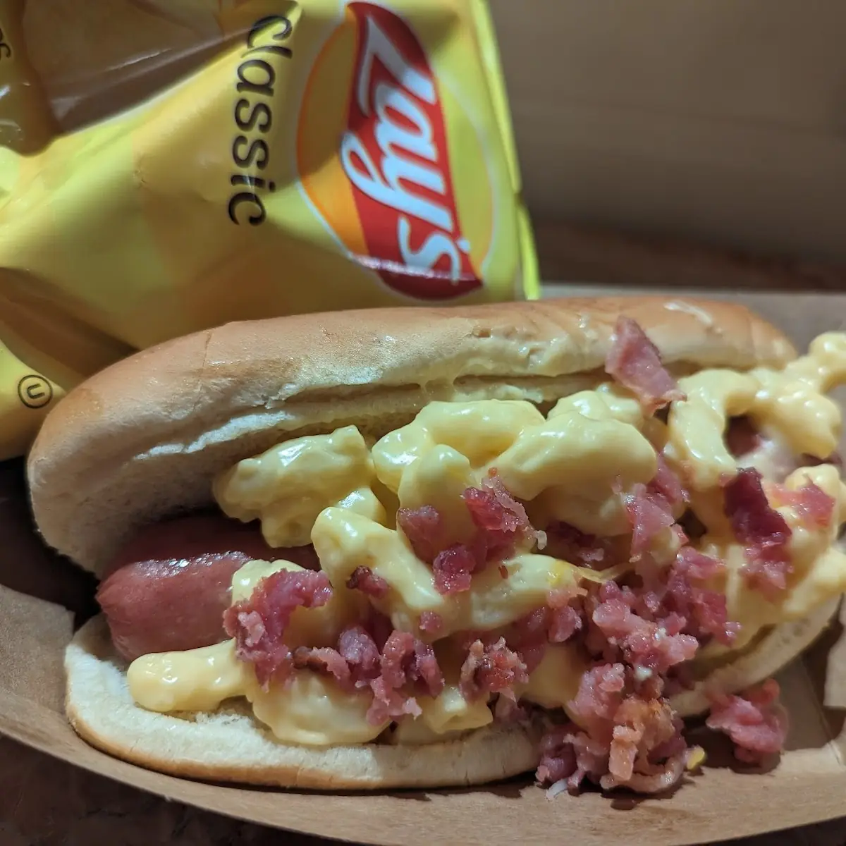 Mac N Cheese Dog