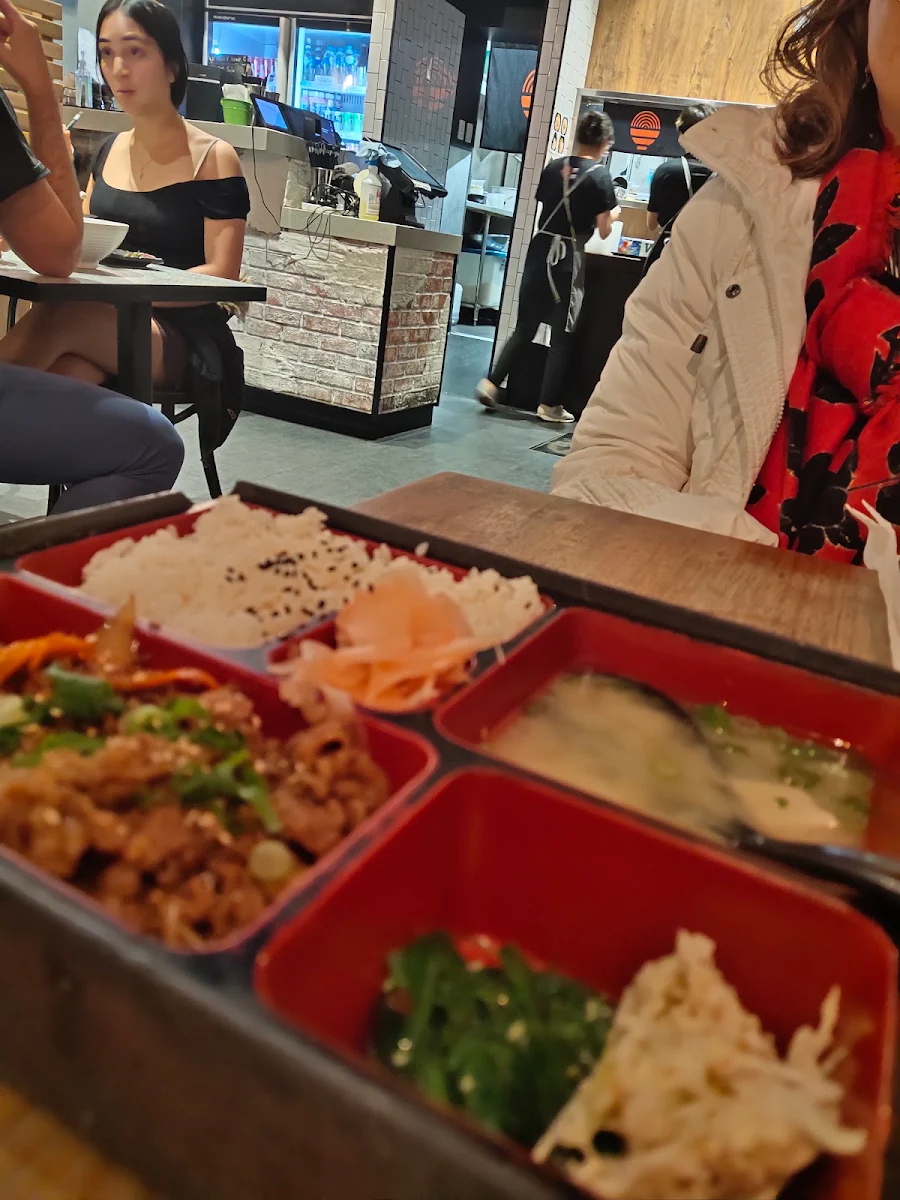 Bento Yakiniku Set, Ryo's Noodles