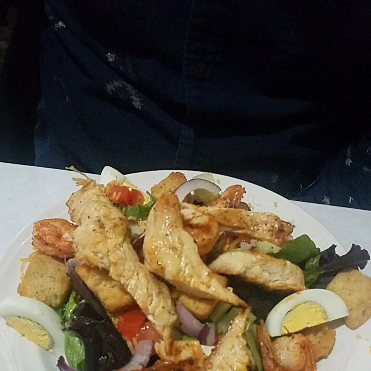 Shrimp and Chicken Cesar Salad