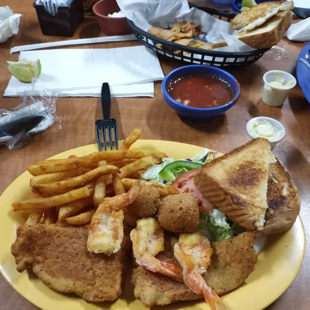Fried Fish with Fried Shrimp Platter