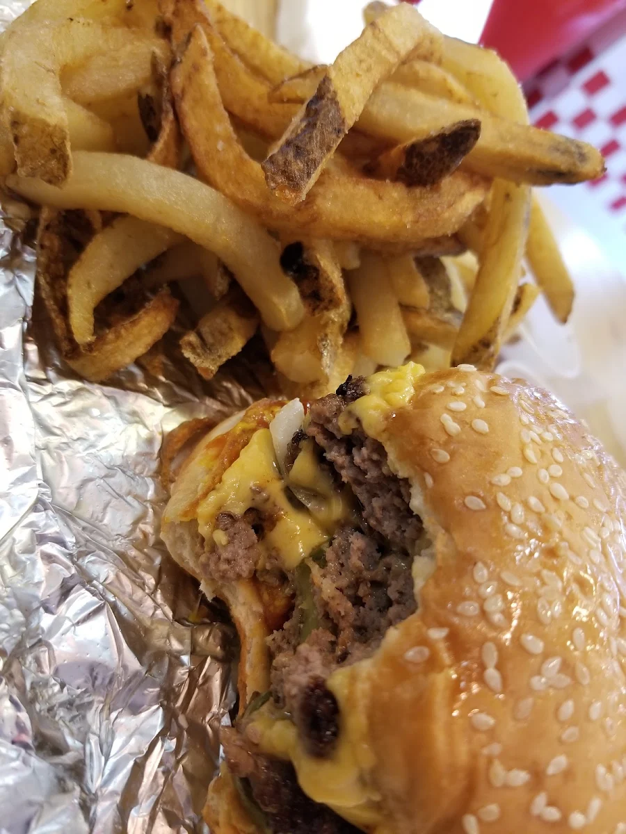 Triple Cheeseburger