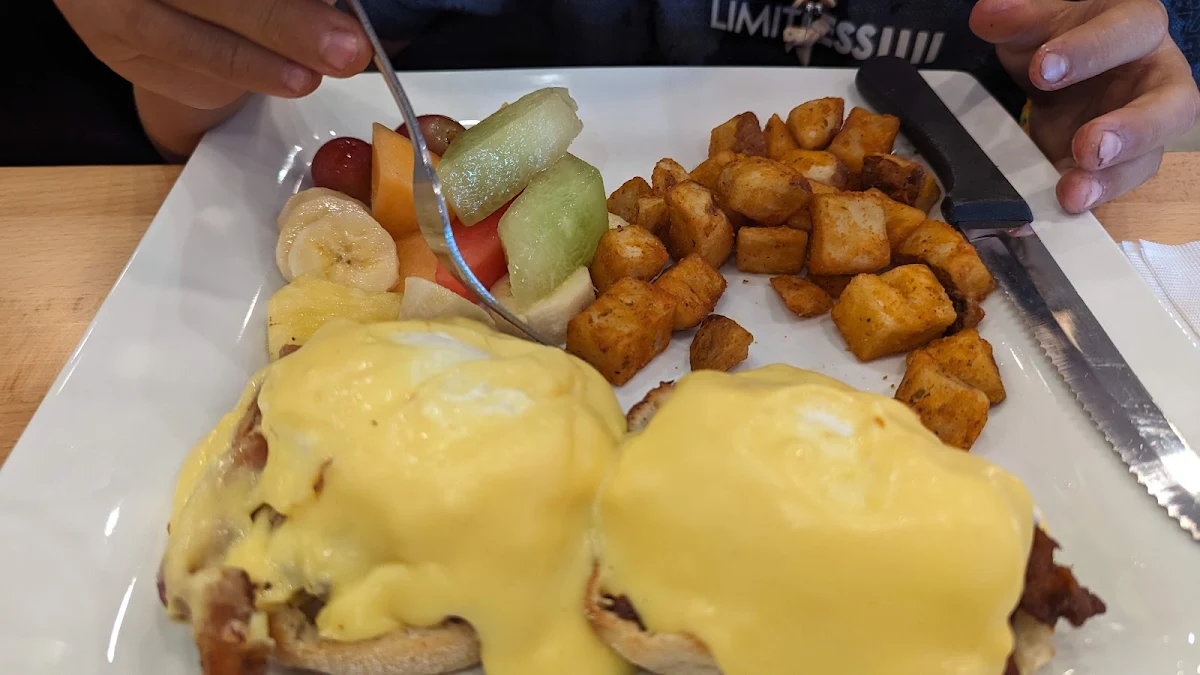 Bacon Benedict & Gourmandise Bacon & Gourmandise, Ben & Florentine