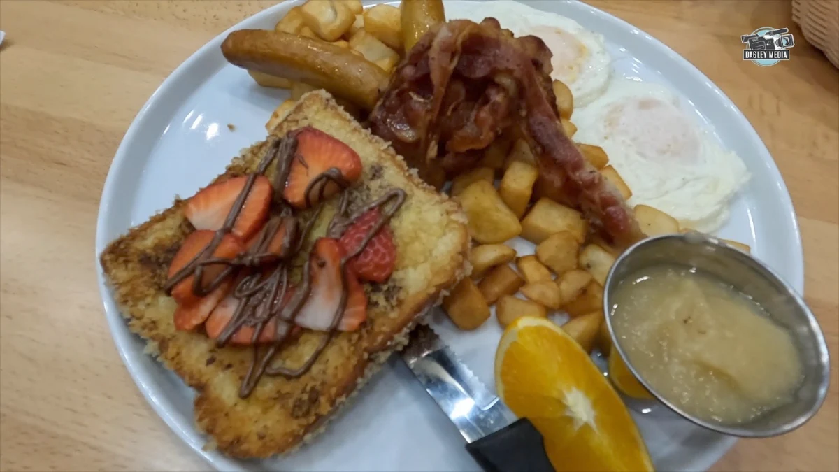 Crispy French Toast Ça Croustille, Ben & Florentine