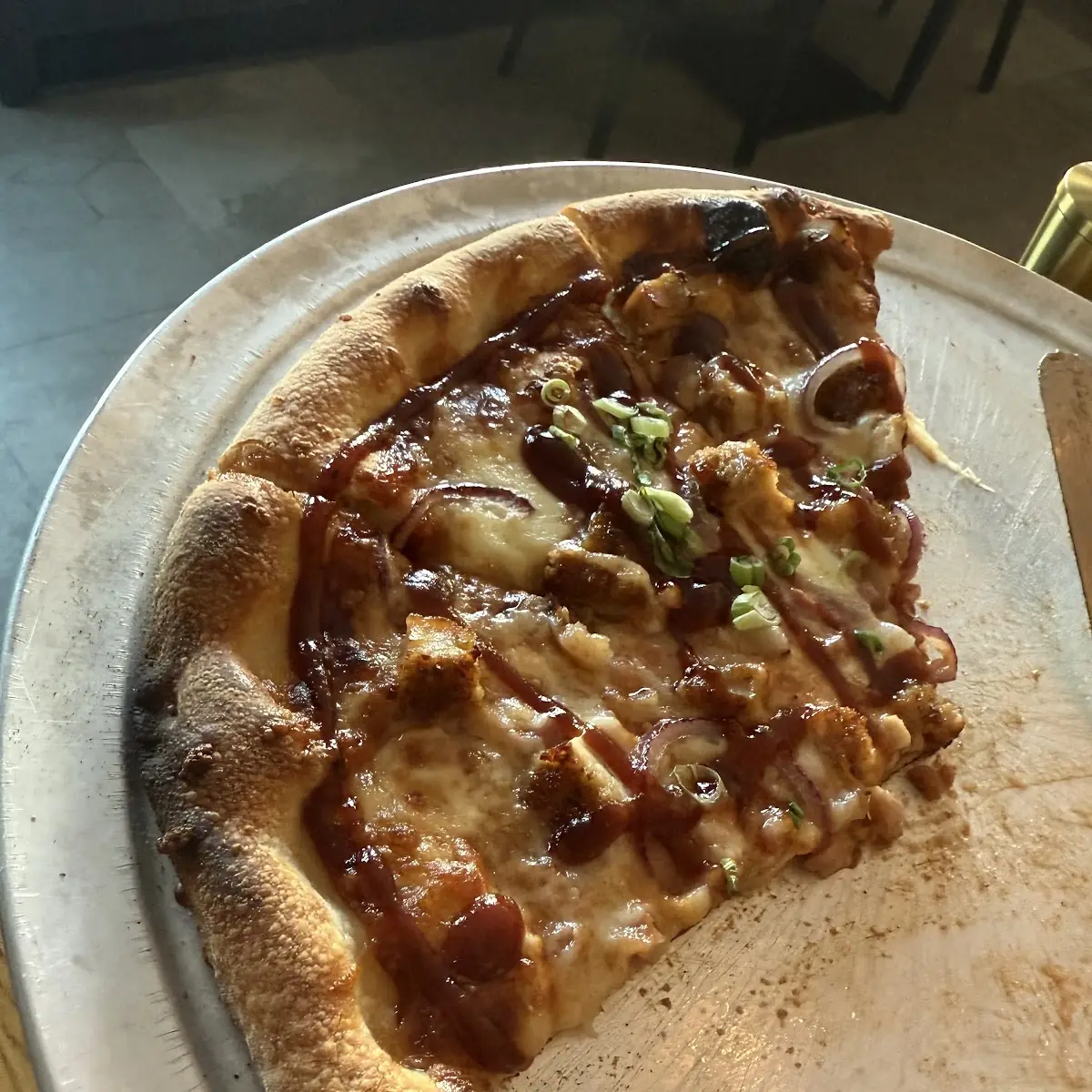 BBQ Chicken Pizza L