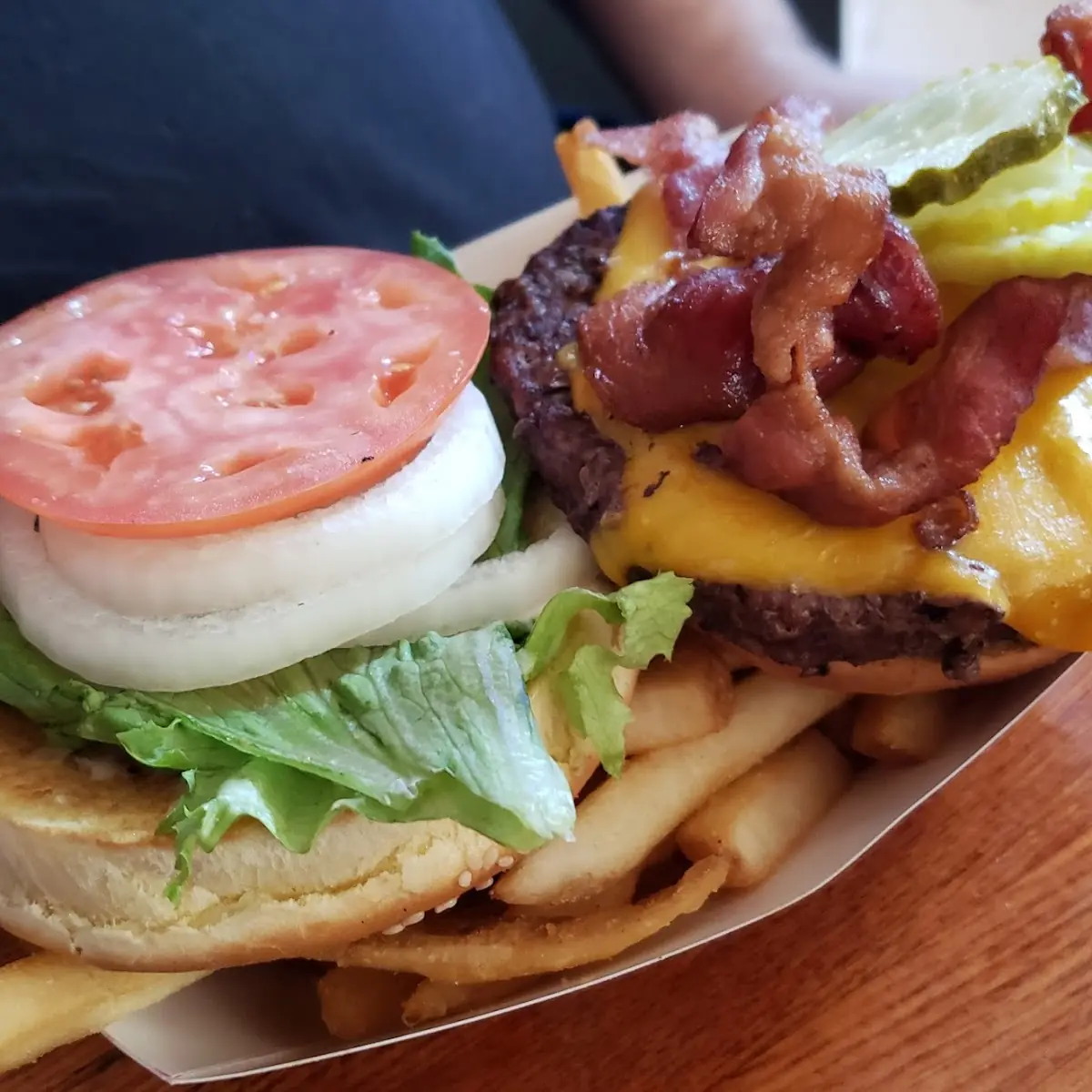 Bacon Cheeseburger