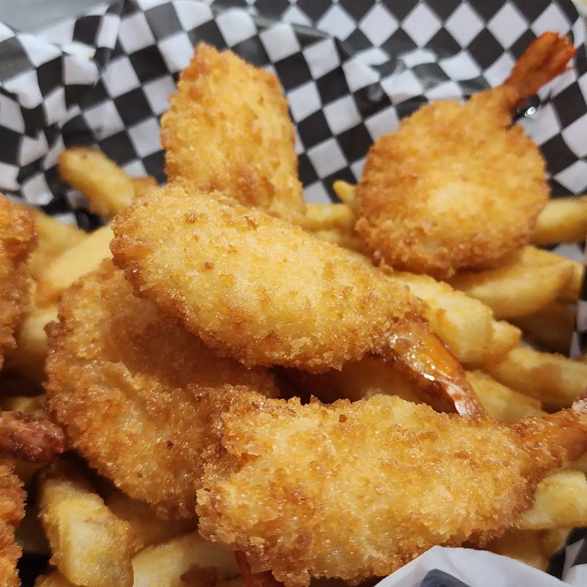 Shrimp Basket and Fries