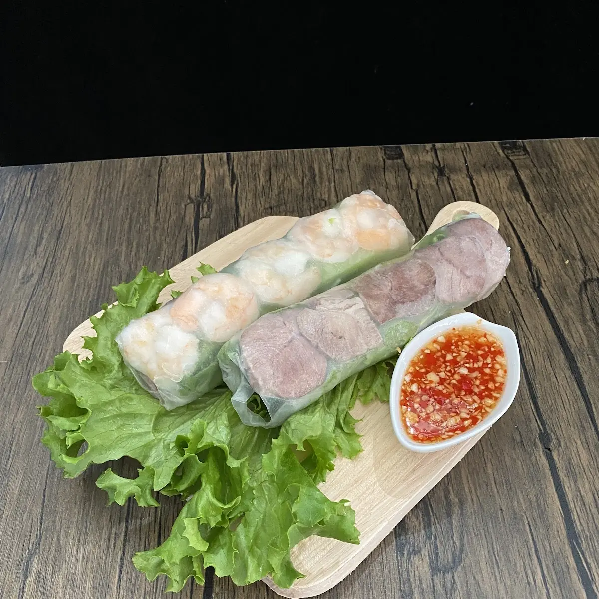 Ready to Enjoy Spring Rolls 4 Rolls Nem Nuong Cuon
