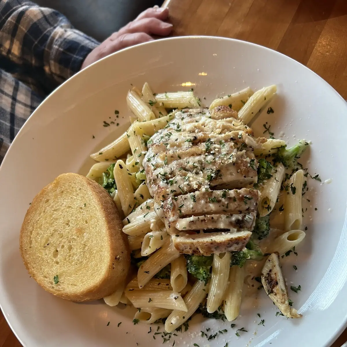 Grilled Chicken Alfredo