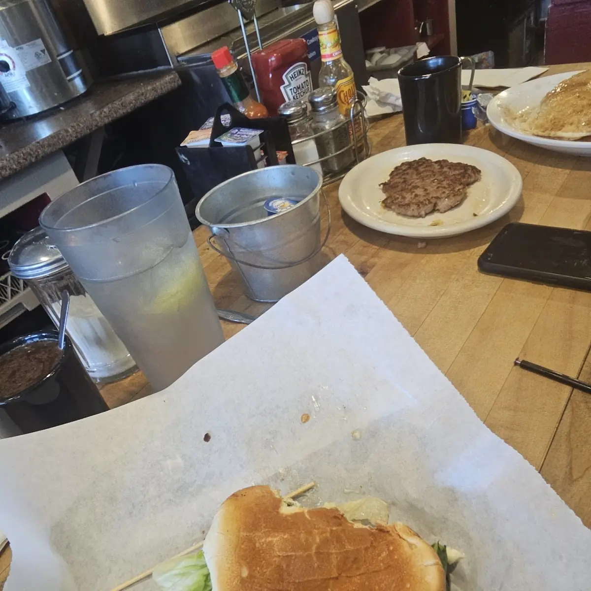 Roadrunner Burger