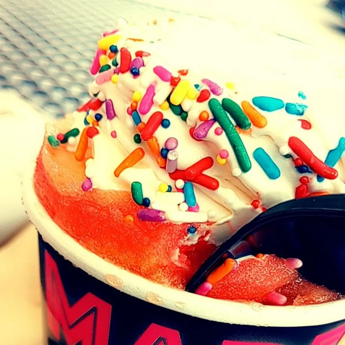 Large Gelati