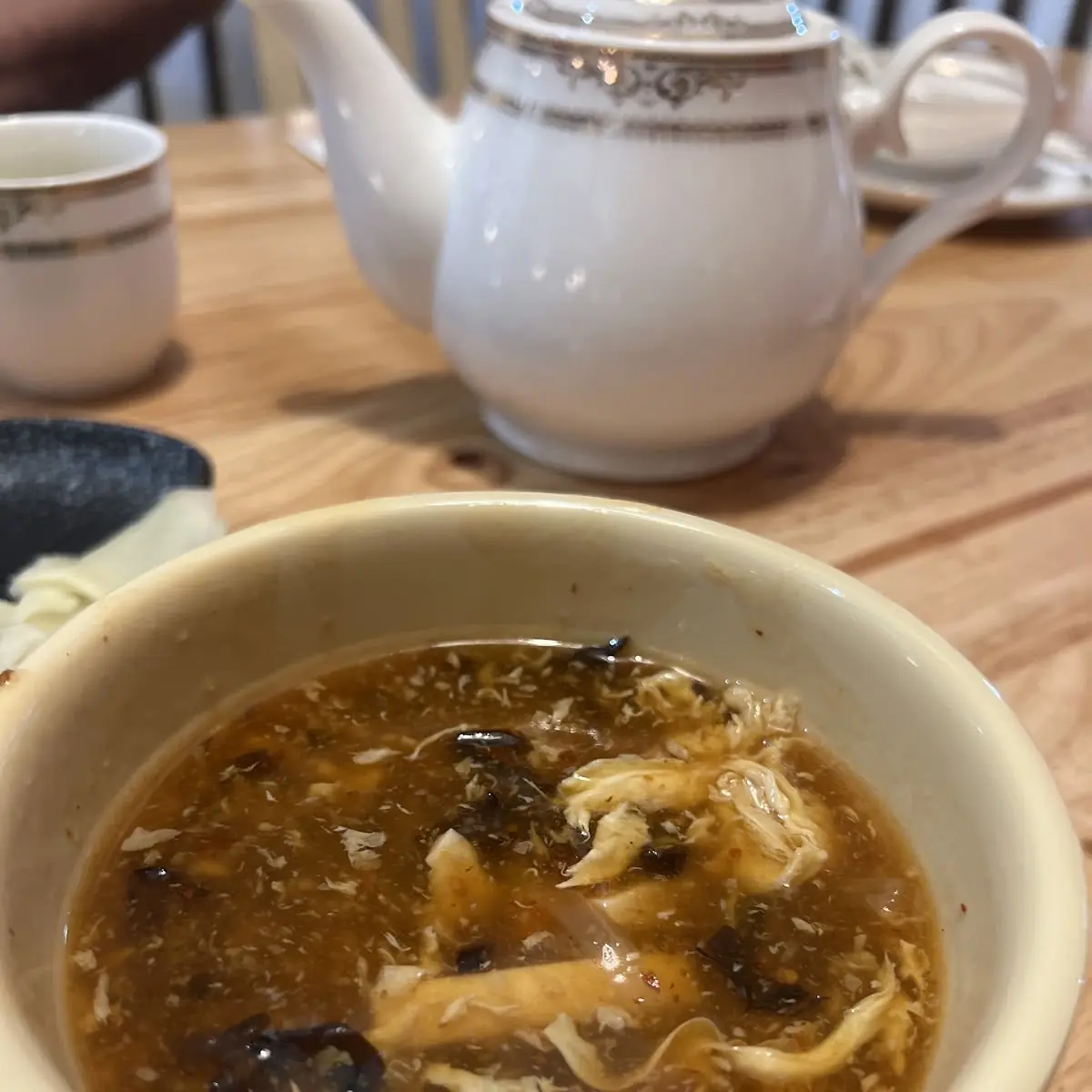 P4. Hot Sour Soup (Spicy) (V)