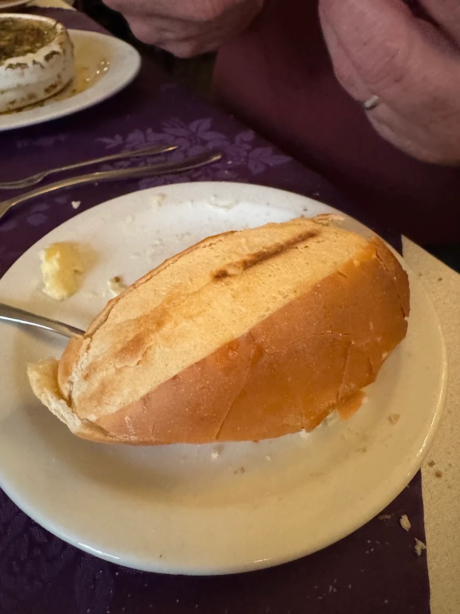Bread Roll, Bumpkin's Restaurant & Lounge