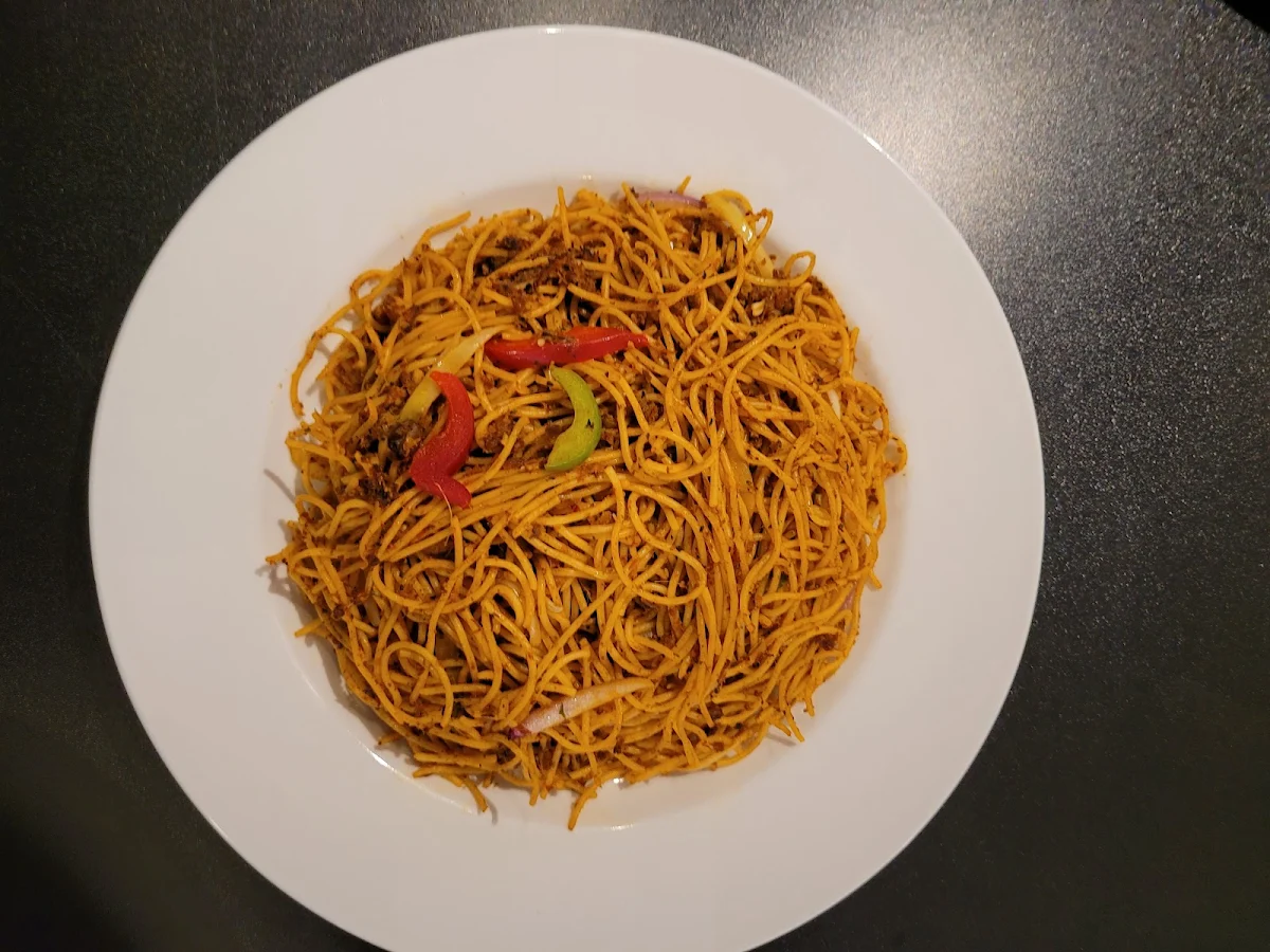 Spaghetti Hareng, Couleur Tropicale