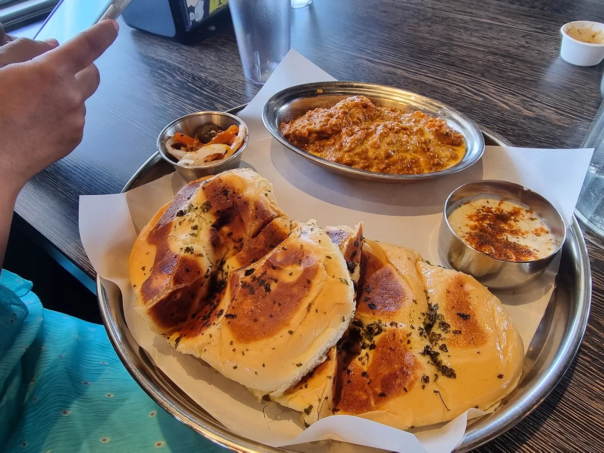 Chicken Kulcha Pocket