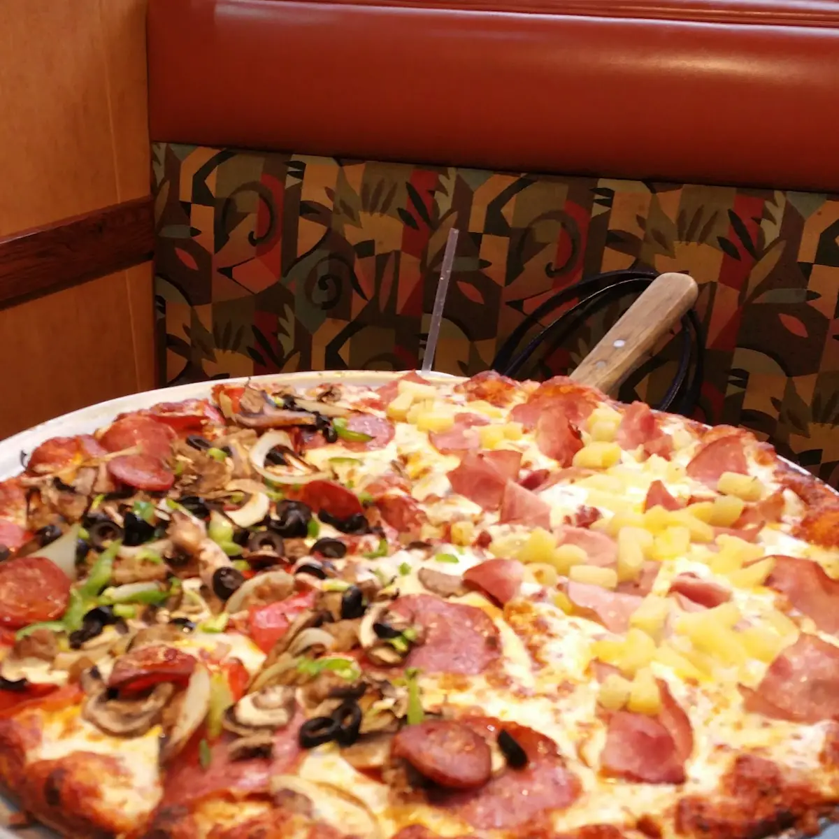 Deluxe Pizza