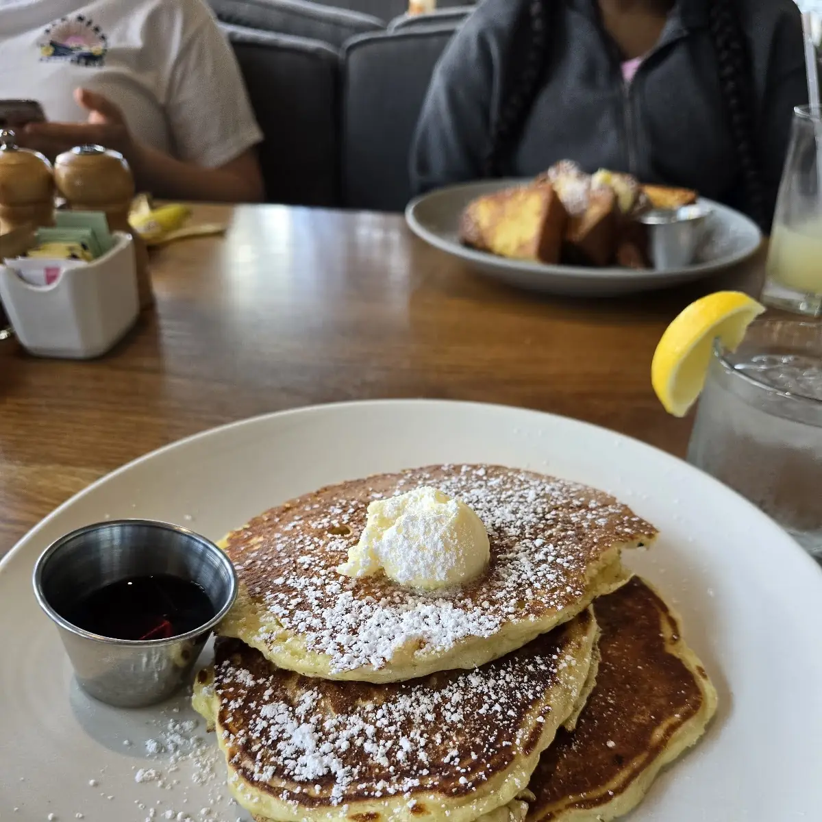 Buttermilk Pancakes V