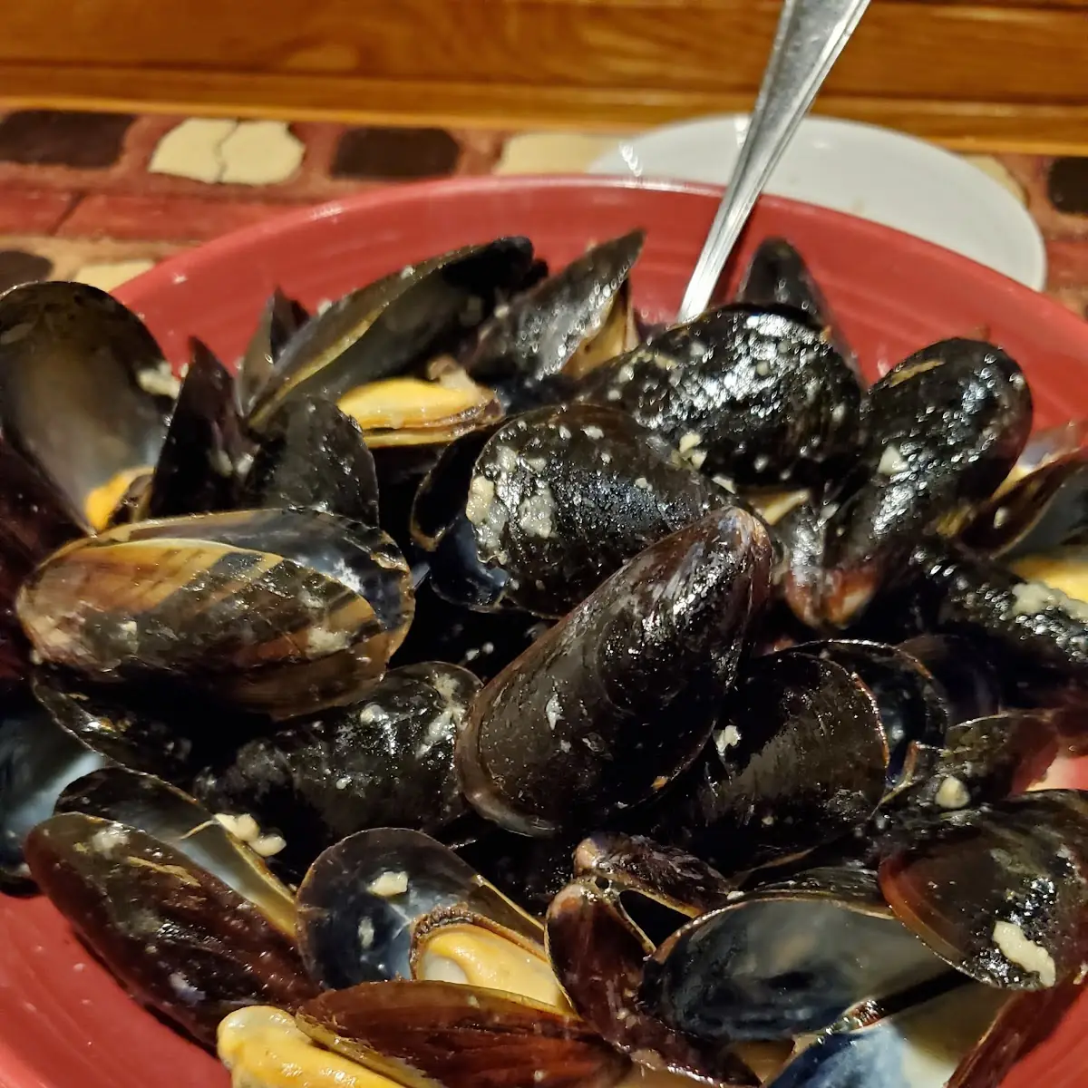 Mussels in White Wine