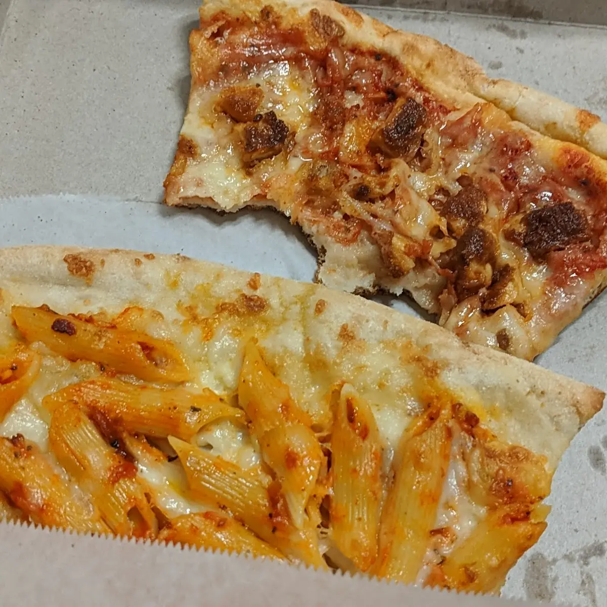 Penne Alla Vodka Pizza Slice