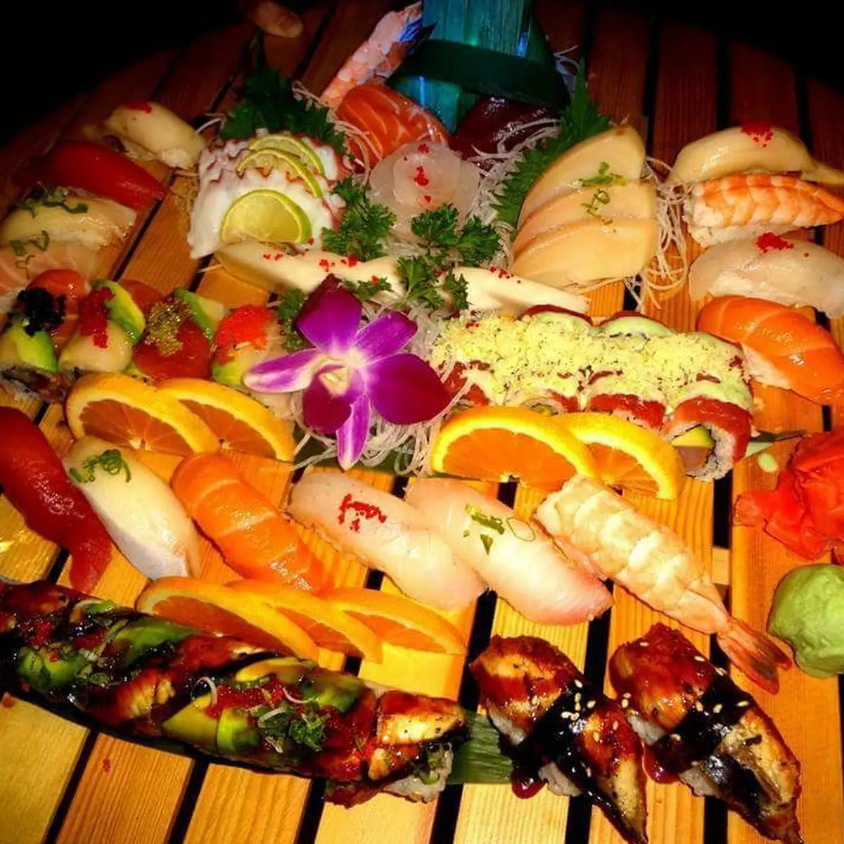 Sumo Love Boat for 2