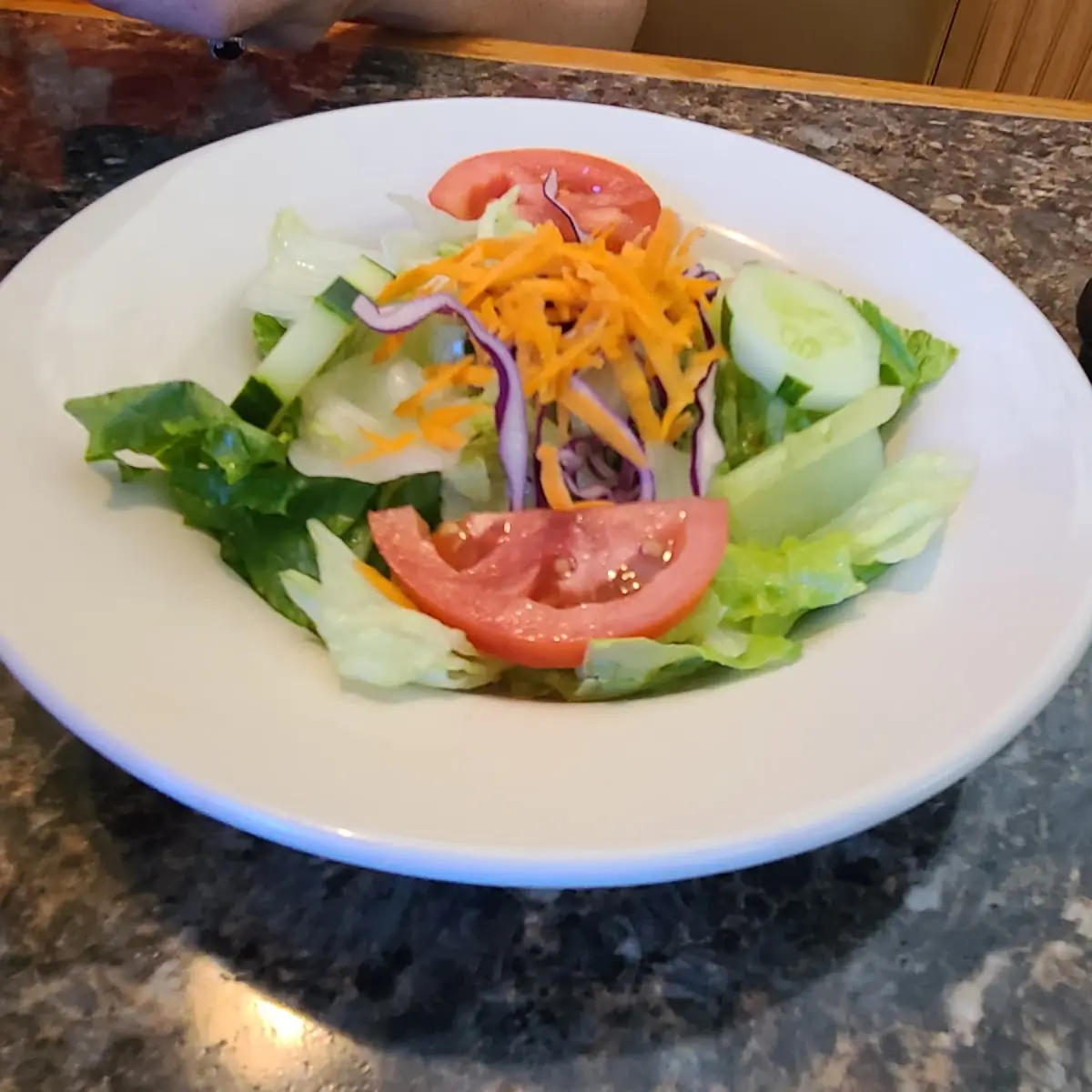 lg House Salad