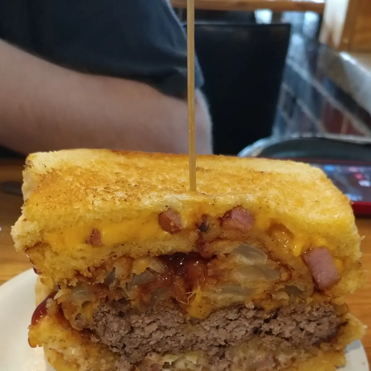 Grilled Cheese Bacon Cheeseburger