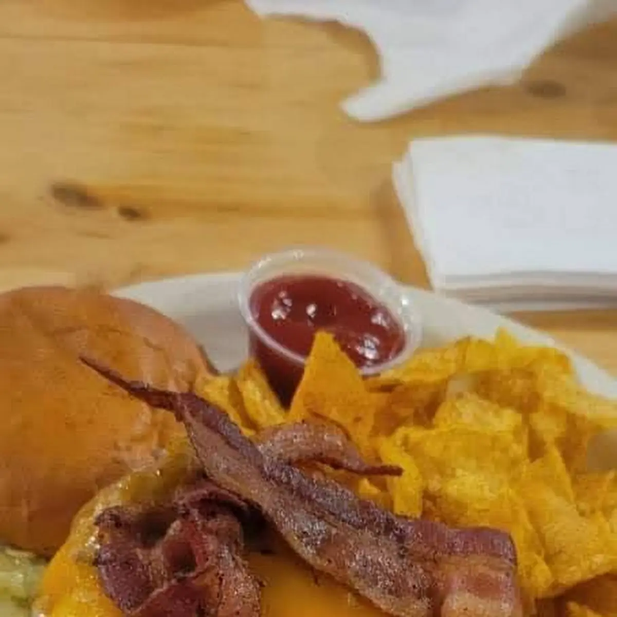 Rum River Bacon Cheeseburger
