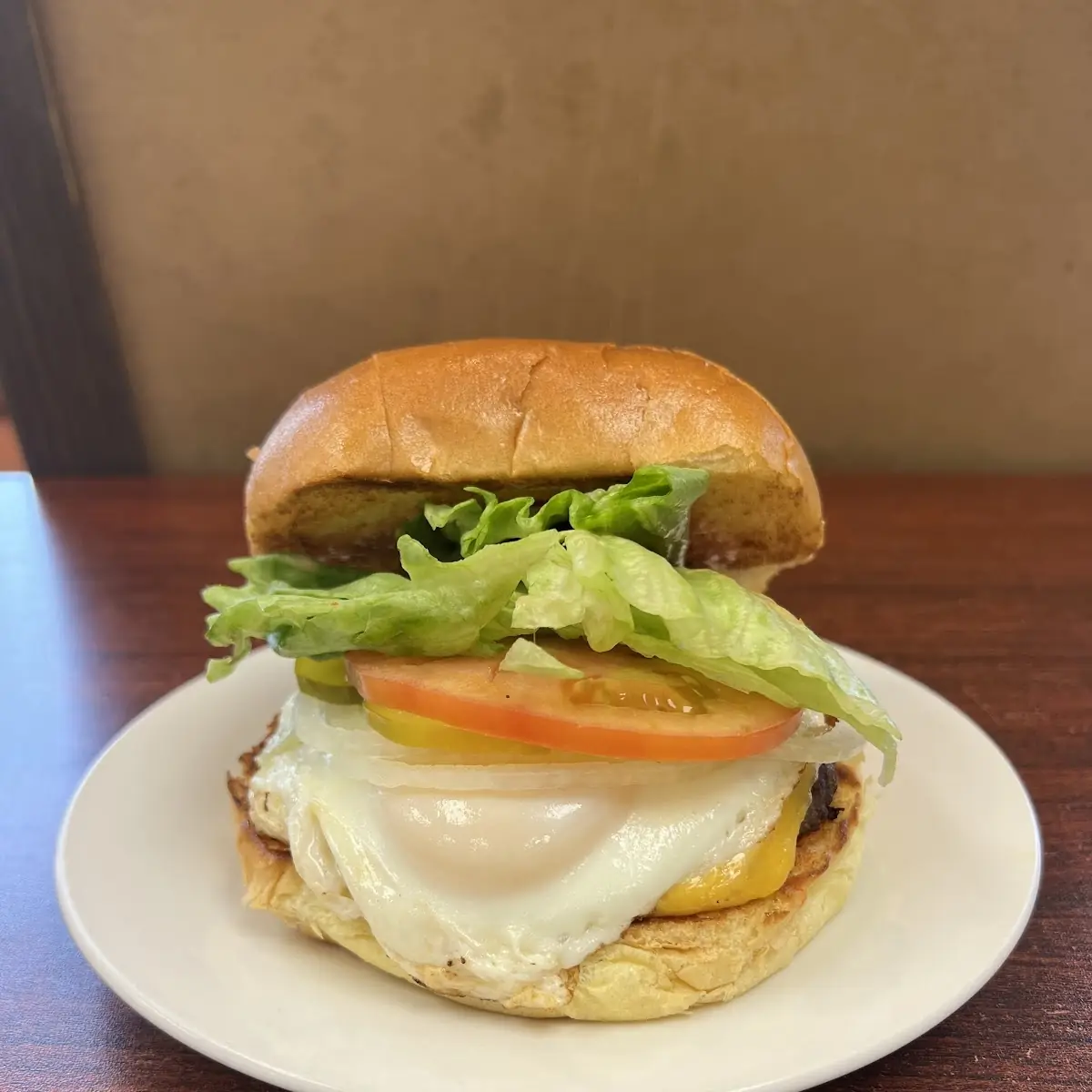 Deluxe Egg Cheese Burger