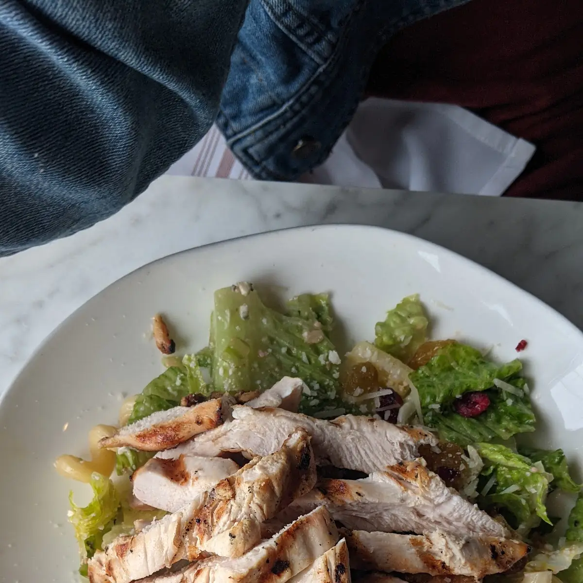 Waterfront Grilled Chicken Salad