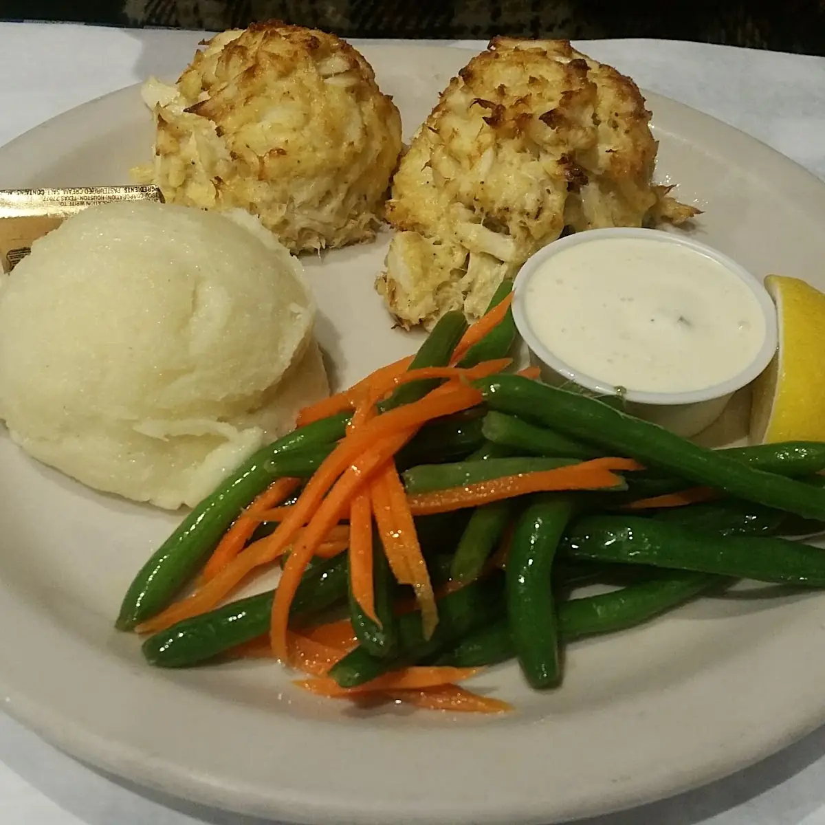 Crab Cakes with Mashed Potatoes
