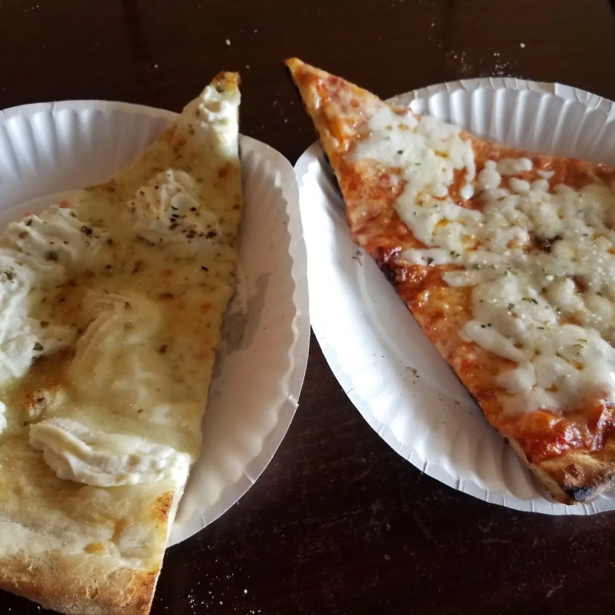 Extra Cheese and White Pizza