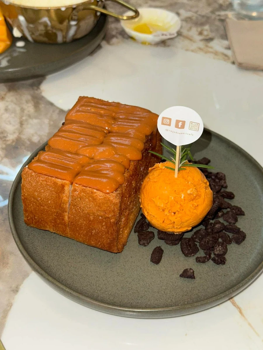 Thaitea Lava Chocolate Cake