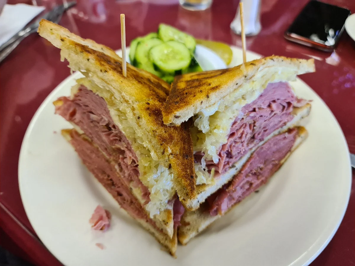 Hot Pastrami Sandwich