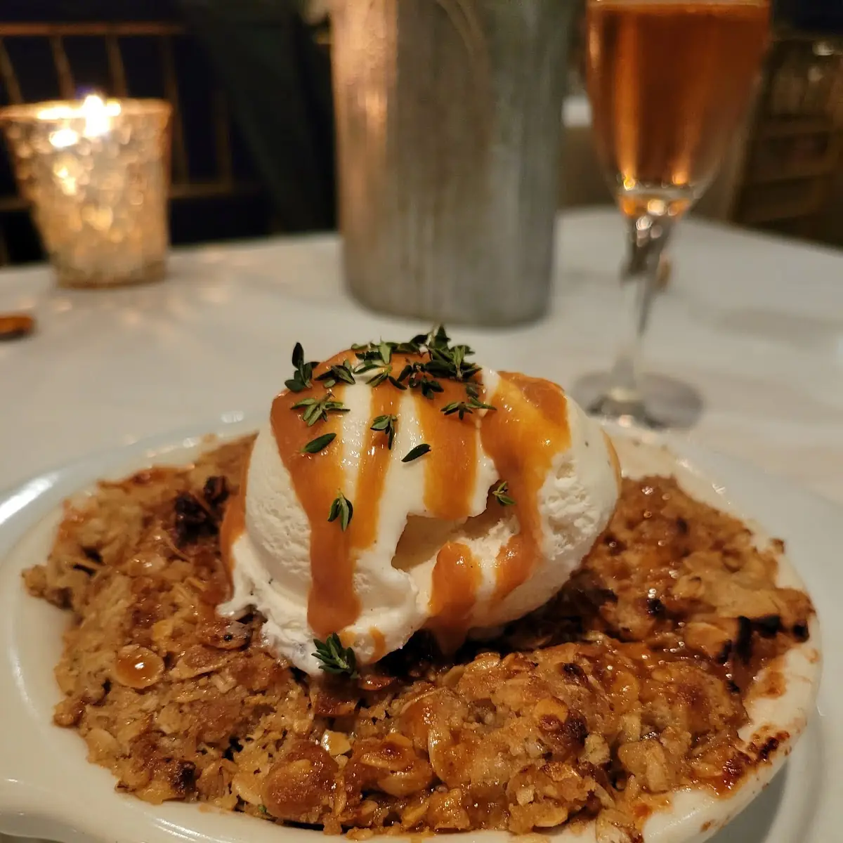 Pecan Pie Ala Mode