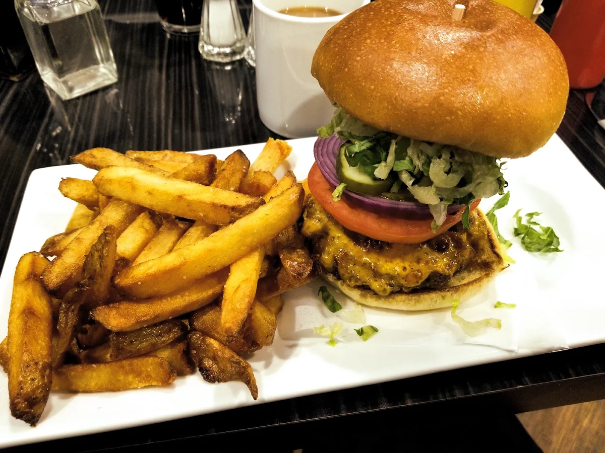 Feild Burger and Fries, The Field House Restaurant
