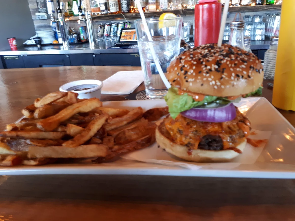 Fieldhouse Burger & Fries, The Field House Restaurant