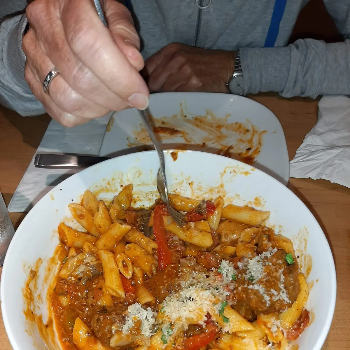 Super Pasta, Boston Pizza