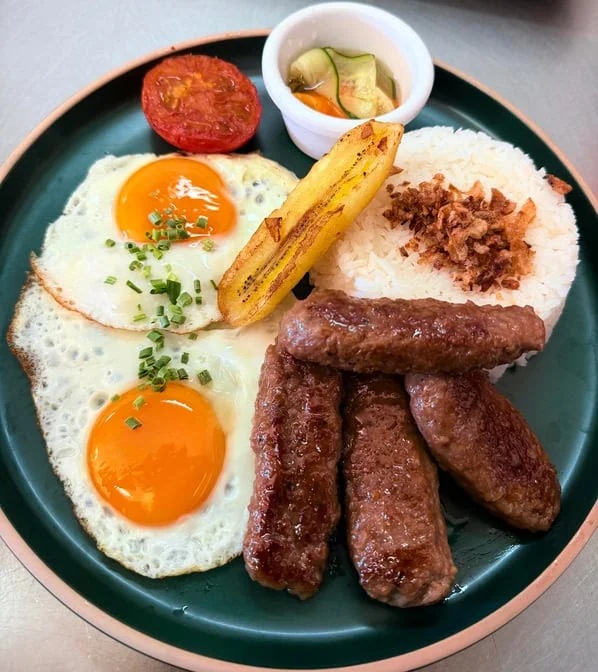 Highlights, Calala Sidewalk Cafe