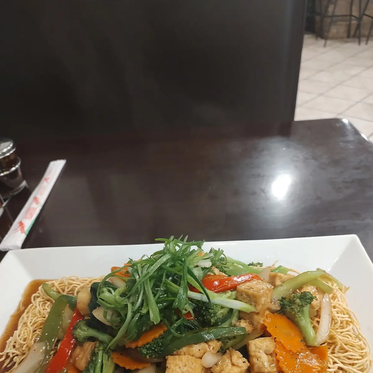 Crispy Egg Noodle MI Xao Gion