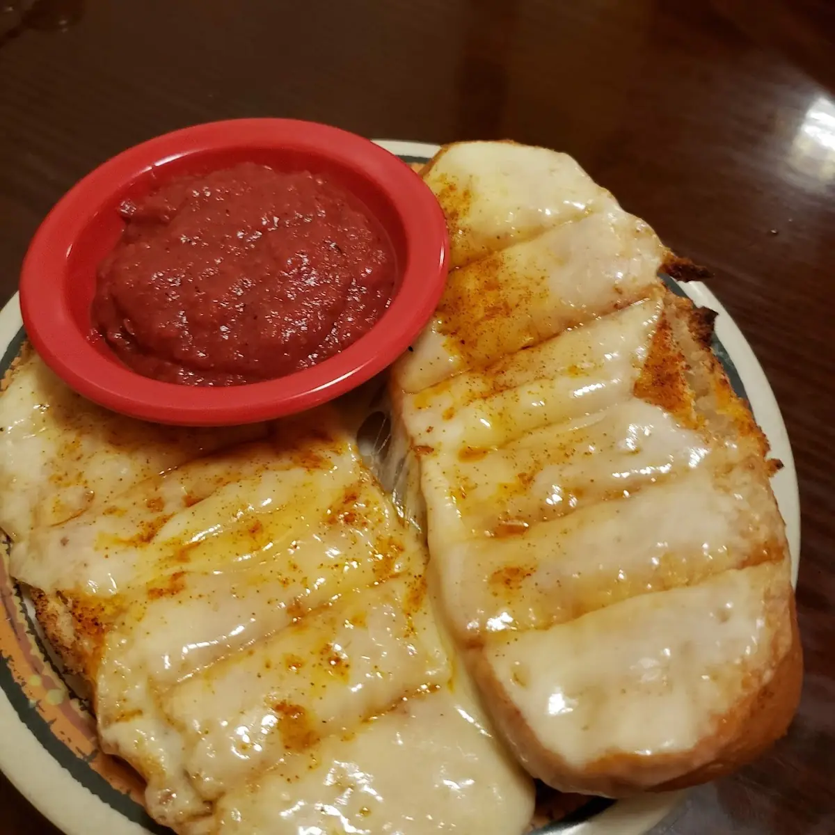 Garlic Cheese Bread