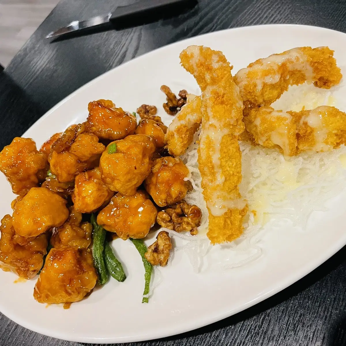 Crispy Shrimp and Chicken Honey Walnut