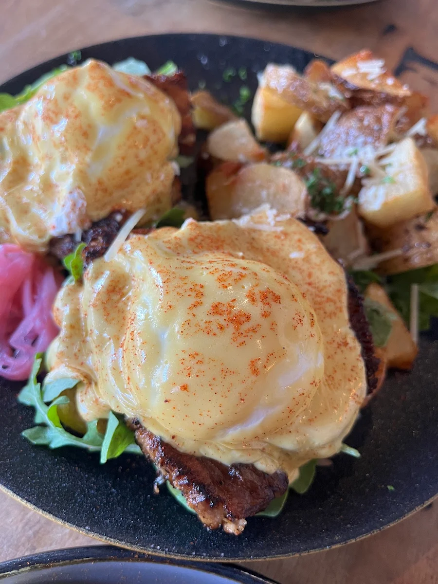 Fried Chicken & Waffle Benedict