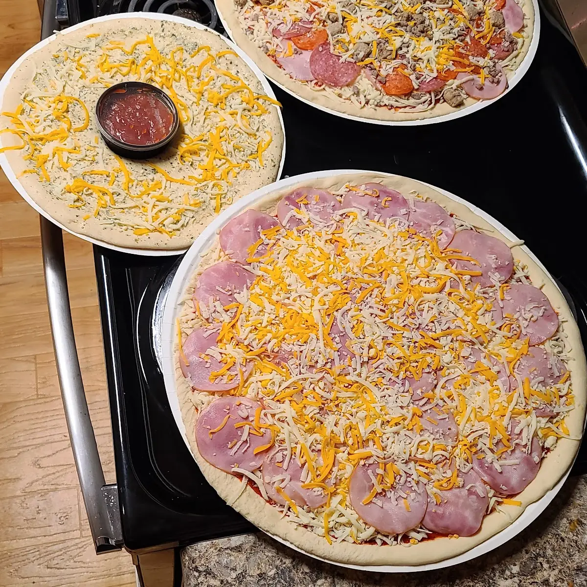 Canadian Bacon Meat Lovers Pizza with Cheesy Bread