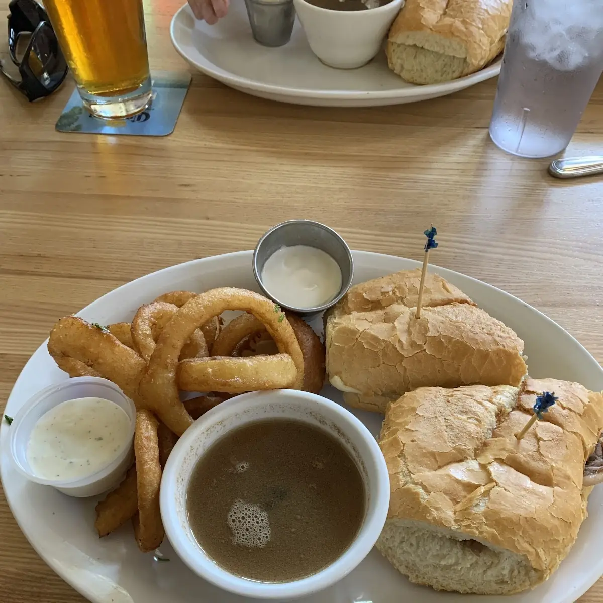 French Dip w Onion Rings