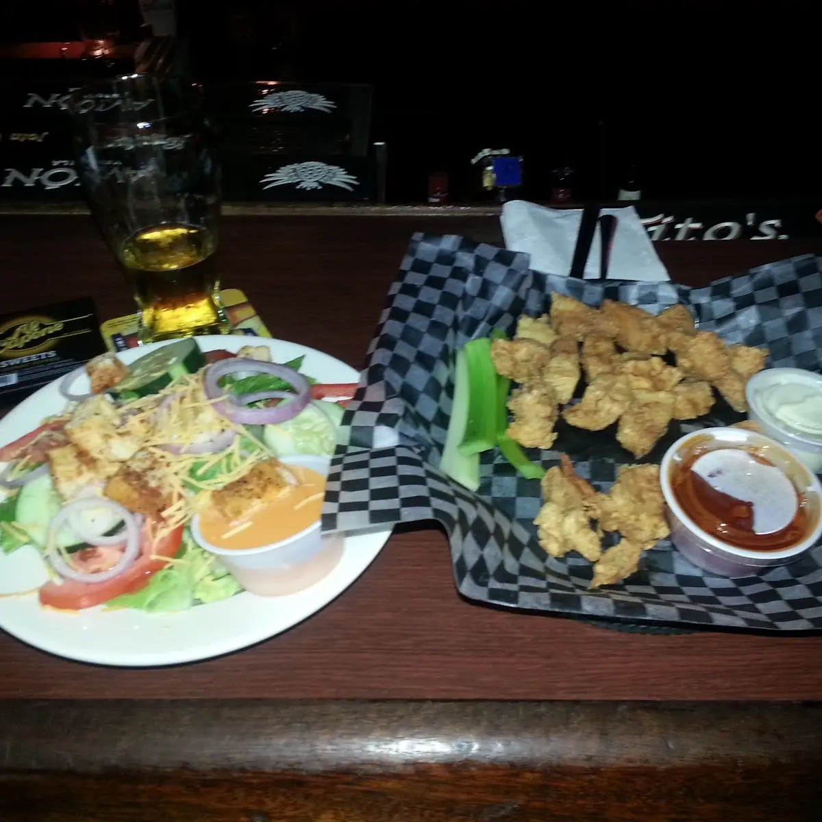 Boneless Wings & a House Salad
