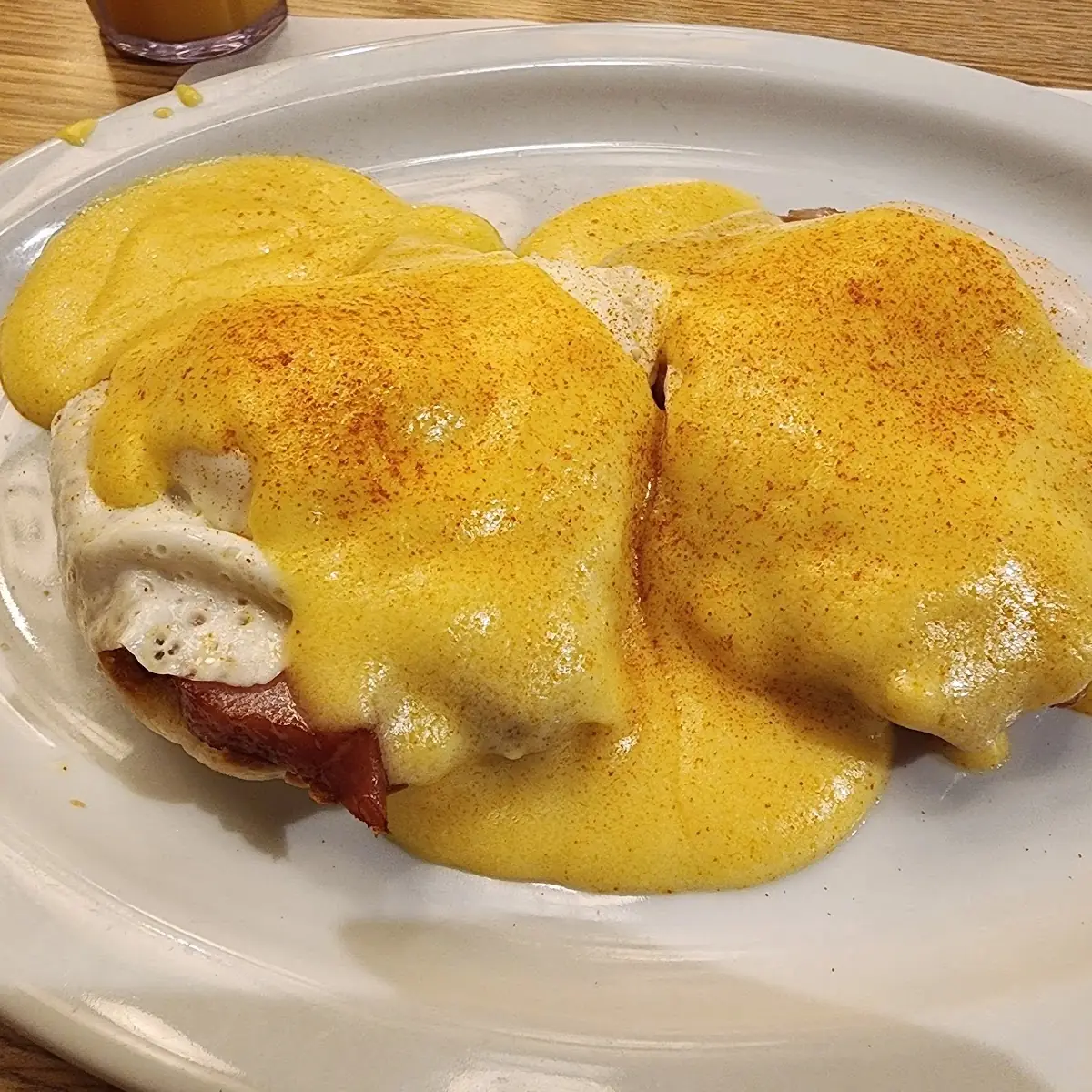Eggs Benedict
