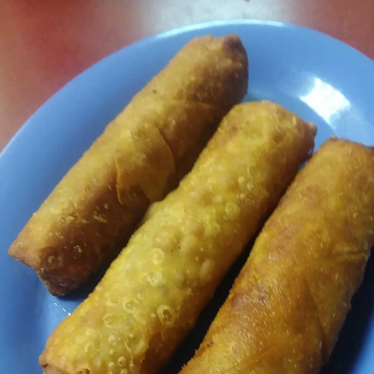 Egg Rolls (3 pcs)