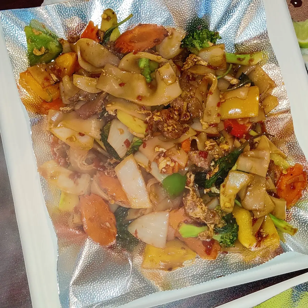 Chicken Pad Kee Mao Drunken Noodles